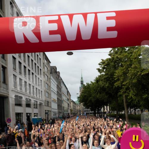 14.06.2026 - REWE Women's Run Michael Strokosch http://msf.ph/oto/9782112 14.06.2026 08:57:06 Laufen 1124 meine-sportfotos.de