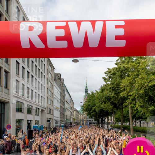 14.06.2026 - REWE Women's Run Michael Strokosch http://msf.ph/oto/9782117 14.06.2026 08:57:08 Laufen  meine-sportfotos.de