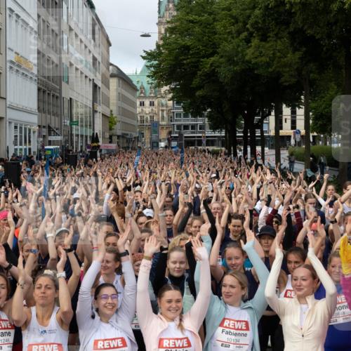 14.06.2026 - REWE Women's Run Michael Strokosch http://msf.ph/oto/9782157 14.06.2026 08:57:16 Laufen 1141, 109, 11246, 10134, 57, 0848, 10 meine-sportfotos.de