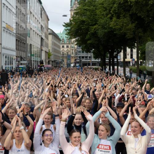 14.06.2026 - REWE Women's Run Michael Strokosch http://msf.ph/oto/9782159 14.06.2026 08:57:16 Laufen 1141, 7, 10134, 10848 meine-sportfotos.de