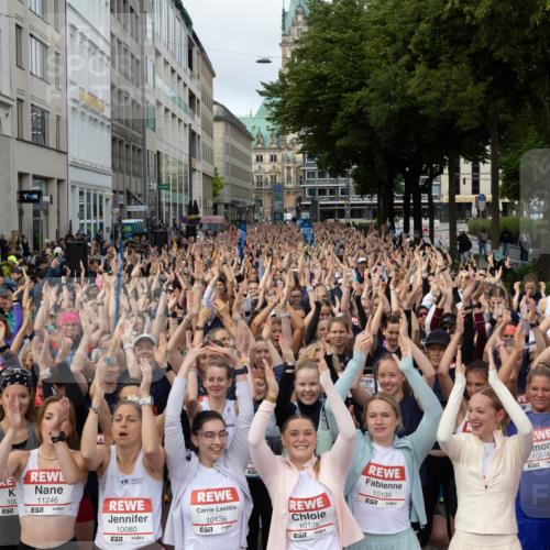 14.06.2026 - REWE Women's Run Michael Strokosch http://msf.ph/oto/9782186 14.06.2026 08:57:18 Laufen 113, 114, 57, 109, 11246, 7, 10080, 7, 10136, 7, 10135, 7, 10134, 7, 10848, 385 meine-sportfotos.de