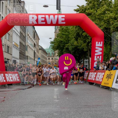14.06.2026 - REWE Women's Run Michael Strokosch http://msf.ph/oto/9782239 14.06.2026 09:00:40 Laufen  meine-sportfotos.de