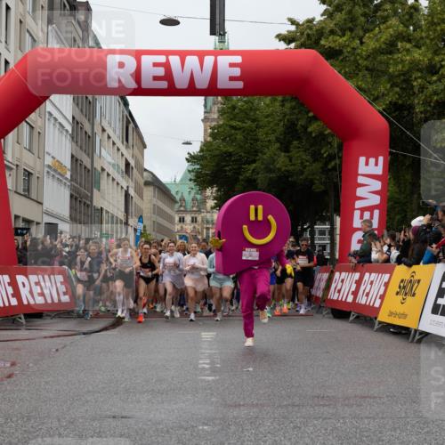 14.06.2026 - REWE Women's Run Michael Strokosch http://msf.ph/oto/9782245 14.06.2026 09:00:40 Laufen  meine-sportfotos.de
