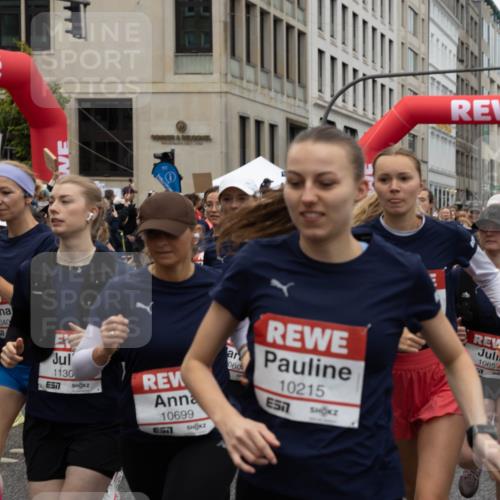 14.06.2026 - REWE Women's Run Michael Strokosch http://msf.ph/oto/9782283 14.06.2026 09:00:57 Laufen 10806, 1040, 557, 1130, 7, 10699, 060, 10215, 1065, 1999 meine-sportfotos.de