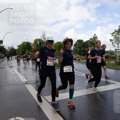 14.06.2026 - REWE Women's Run Michael Strokosch http://msf.ph/oto/9782342 14.06.2026 09:12:17 Laufen 1062, 51, 10092, 57, 1098 meine-sportfotos.de