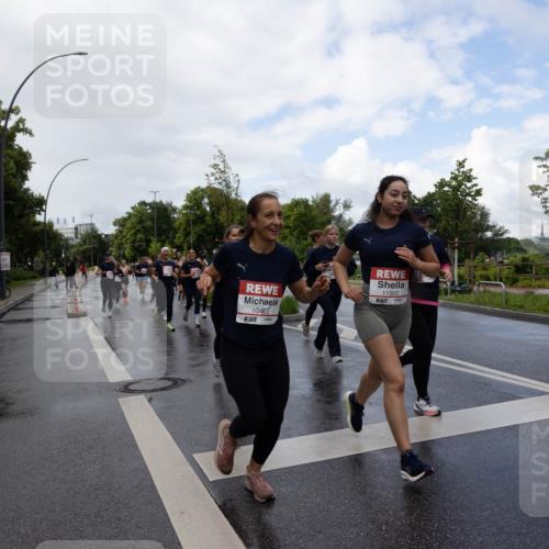 14.06.2026 - REWE Women's Run Michael Strokosch http://msf.ph/oto/9782363 14.06.2026 09:12:21 Laufen 10463, 11302 meine-sportfotos.de
