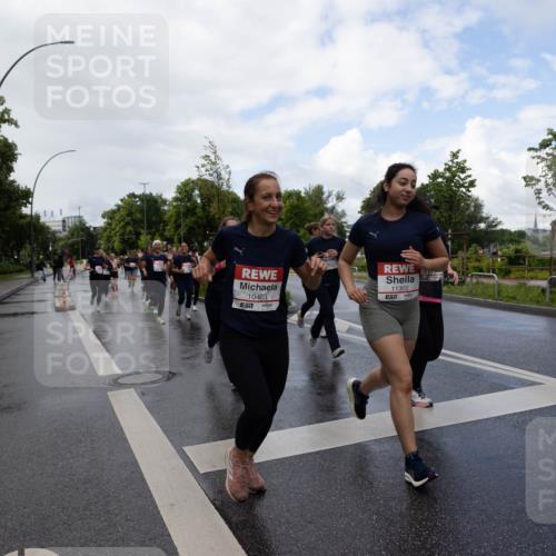 14.06.2026 - REWE Women's Run Michael Strokosch http://msf.ph/oto/9782364 14.06.2026 09:12:21 Laufen 10463, 7, 11302, 7 meine-sportfotos.de