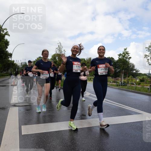 14.06.2026 - REWE Women's Run Michael Strokosch http://msf.ph/oto/9782368 14.06.2026 09:12:24 Laufen 10783, 11248 meine-sportfotos.de