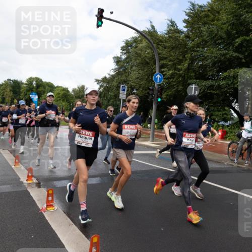 14.06.2026 - REWE Women's Run Michael Strokosch http://msf.ph/oto/9782379 14.06.2026 09:12:53 Laufen 11269, 11528, 1138 meine-sportfotos.de