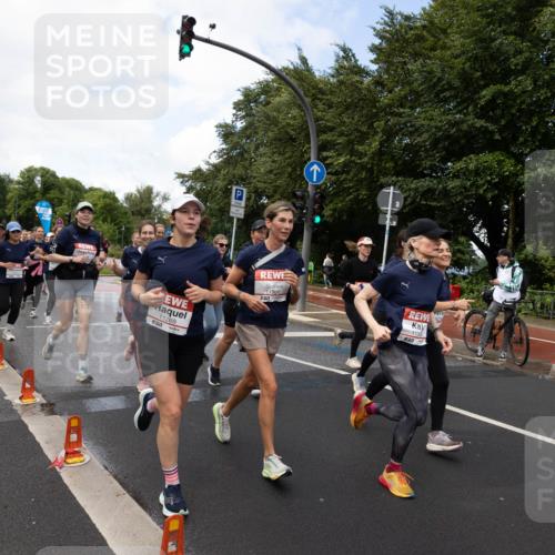 14.06.2026 - REWE Women's Run Michael Strokosch http://msf.ph/oto/9782384 14.06.2026 09:12:53 Laufen 11269, 11528, 1138 meine-sportfotos.de