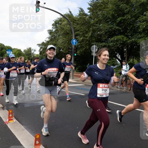 14.06.2026 - REWE Women's Run Michael Strokosch http://msf.ph/oto/9782399 14.06.2026 09:12:54 Laufen 6, 00, 10600, 11262 meine-sportfotos.de