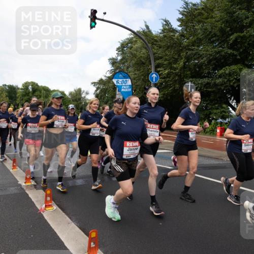 14.06.2026 - REWE Women's Run Michael Strokosch http://msf.ph/oto/9782419 14.06.2026 09:12:56 Laufen 10789, 6, 00, 10065, 7, 10070, 10170, 108, 75 meine-sportfotos.de