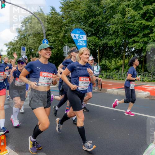 14.06.2026 - REWE Women's Run Michael Strokosch http://msf.ph/oto/9782426 14.06.2026 09:12:57 Laufen 1042, 6, 00, 110, 10789, 10923, 7 meine-sportfotos.de