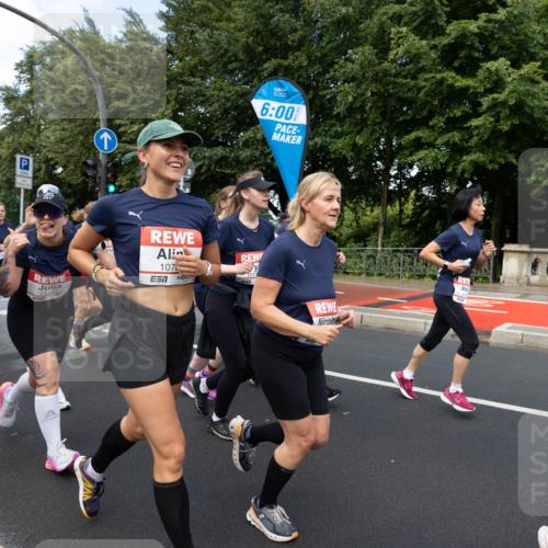 14.06.2026 - REWE Women's Run Michael Strokosch http://msf.ph/oto/9782431 14.06.2026 09:12:58 Laufen 11042, 6, 00, 1078 meine-sportfotos.de