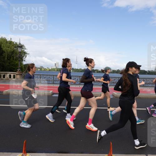 14.06.2026 - REWE Women's Run Michael Strokosch http://msf.ph/oto/9782460 14.06.2026 09:13:14 Laufen  meine-sportfotos.de