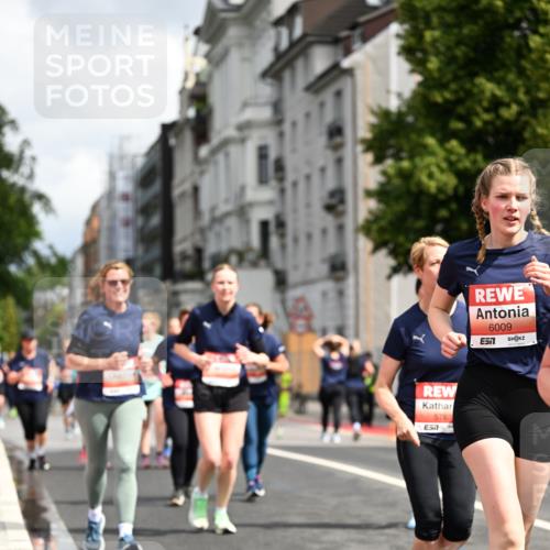 14.06.2026 - REWE Women's Run Dr. Thomas Lammeyer http://msf.ph/oto/9782467 14.06.2026 10:51:22 Laufen 5783, 57, 6009 meine-sportfotos.de