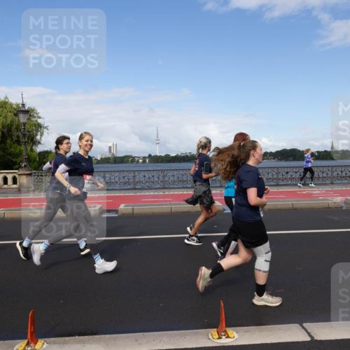 14.06.2026 - REWE Women's Run Michael Strokosch http://msf.ph/oto/9782478 14.06.2026 09:13:23 Laufen  meine-sportfotos.de