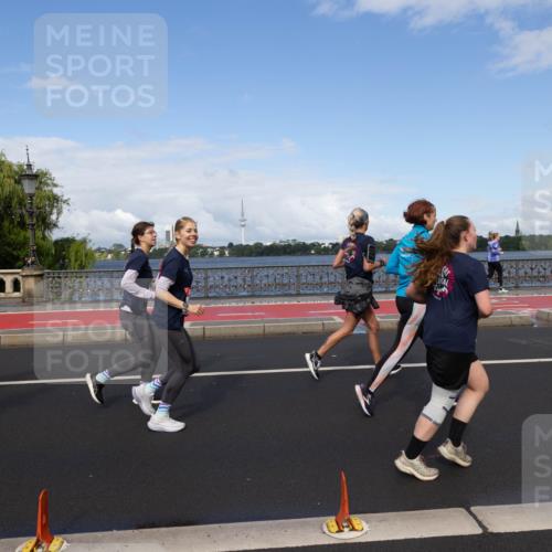 14.06.2026 - REWE Women's Run Michael Strokosch http://msf.ph/oto/9782484 14.06.2026 09:13:23 Laufen  meine-sportfotos.de
