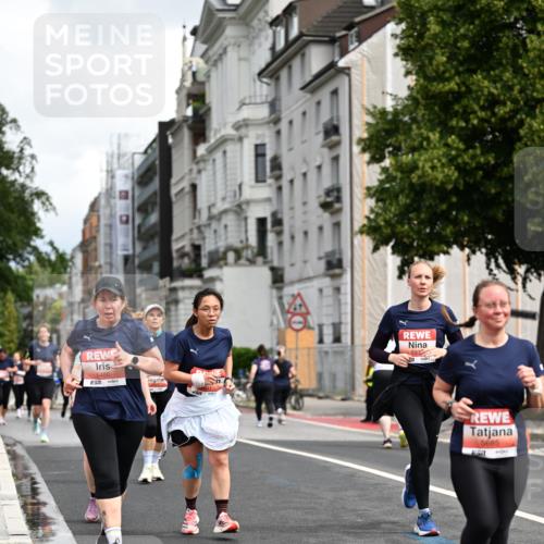 14.06.2026 - REWE Women's Run Dr. Thomas Lammeyer http://msf.ph/oto/9782525 14.06.2026 10:51:26 Laufen 5460, 593, 5685, 650 meine-sportfotos.de