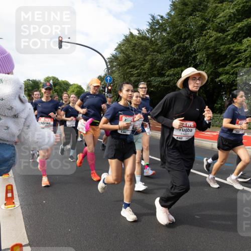 14.06.2026 - REWE Women's Run Michael Strokosch http://msf.ph/oto/9782533 14.06.2026 09:13:41 Laufen 11482 meine-sportfotos.de