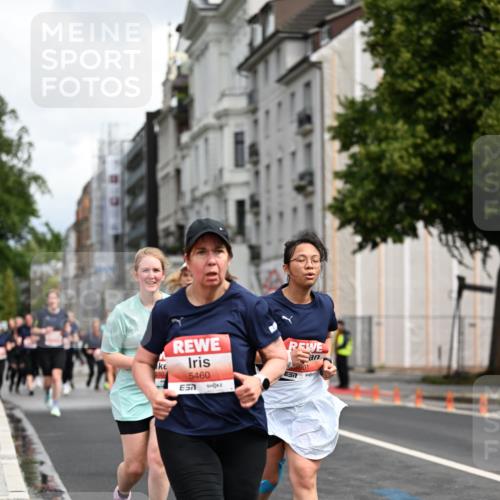 14.06.2026 - REWE Women's Run Dr. Thomas Lammeyer http://msf.ph/oto/9782548 14.06.2026 10:51:28 Laufen 030, 5460, 657 meine-sportfotos.de