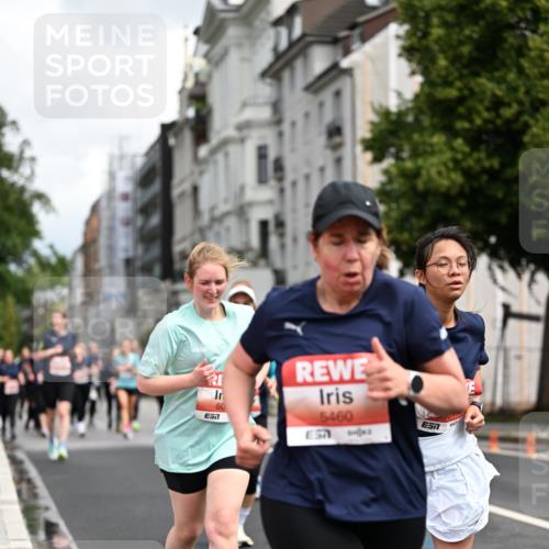 14.06.2026 - REWE Women's Run Dr. Thomas Lammeyer http://msf.ph/oto/9782555 14.06.2026 10:51:28 Laufen 7, 50, 5460, 51 meine-sportfotos.de