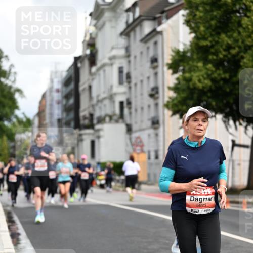 14.06.2026 - REWE Women's Run Dr. Thomas Lammeyer http://msf.ph/oto/9782584 14.06.2026 10:51:30 Laufen 5823 meine-sportfotos.de