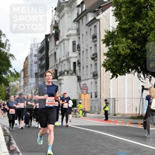 14.06.2026 - REWE Women's Run Dr. Thomas Lammeyer http://msf.ph/oto/9782613 14.06.2026 10:51:32 Laufen 5657 meine-sportfotos.de