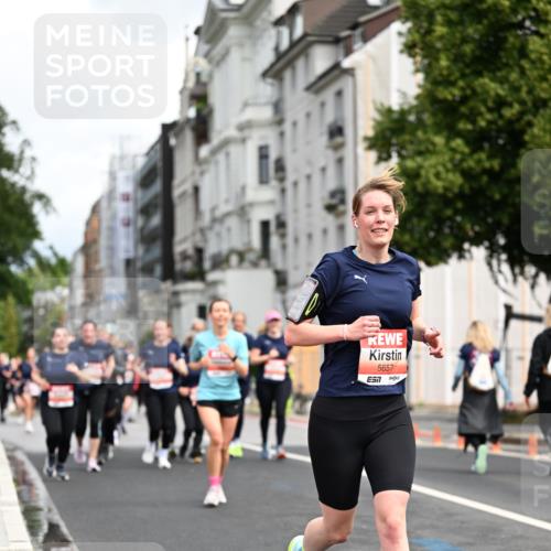14.06.2026 - REWE Women's Run Dr. Thomas Lammeyer http://msf.ph/oto/9782634 14.06.2026 10:51:34 Laufen 51, 5657 meine-sportfotos.de
