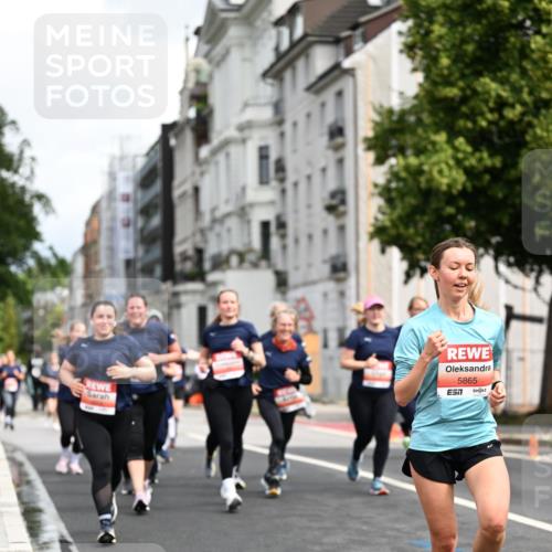 14.06.2026 - REWE Women's Run Dr. Thomas Lammeyer http://msf.ph/oto/9782668 14.06.2026 10:51:36 Laufen 40, 5865 meine-sportfotos.de