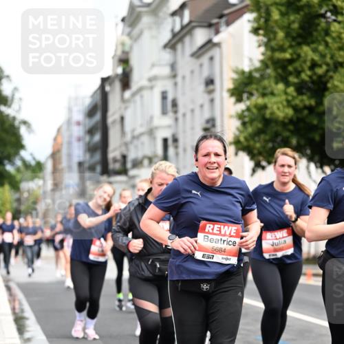 14.06.2026 - REWE Women's Run Dr. Thomas Lammeyer http://msf.ph/oto/9782710 14.06.2026 10:51:39 Laufen 5684, 7 meine-sportfotos.de