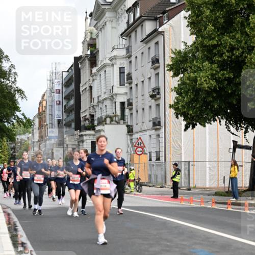 14.06.2026 - REWE Women's Run Dr. Thomas Lammeyer http://msf.ph/oto/9782753 14.06.2026 10:51:43 Laufen  meine-sportfotos.de