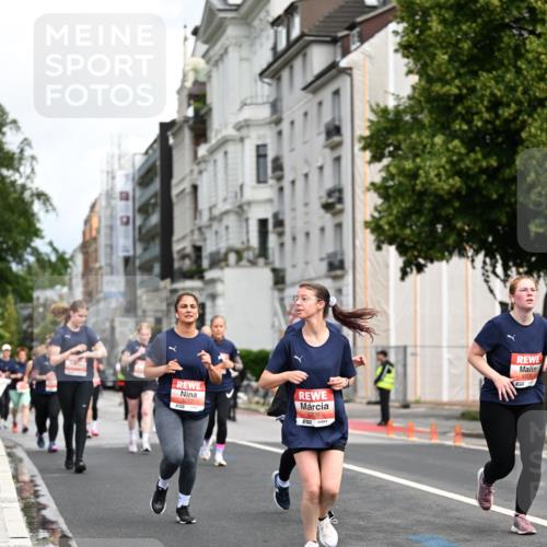 14.06.2026 - REWE Women's Run Dr. Thomas Lammeyer http://msf.ph/oto/9782783 14.06.2026 10:51:47 Laufen 7, 5736, 5551 meine-sportfotos.de