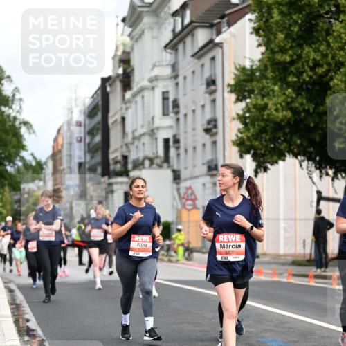 14.06.2026 - REWE Women's Run Dr. Thomas Lammeyer http://msf.ph/oto/9782789 14.06.2026 10:51:47 Laufen 5736 meine-sportfotos.de