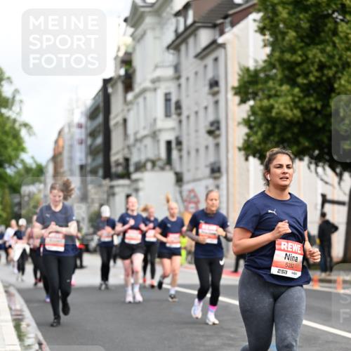 14.06.2026 - REWE Women's Run Dr. Thomas Lammeyer http://msf.ph/oto/9782807 14.06.2026 10:51:49 Laufen 5282 meine-sportfotos.de