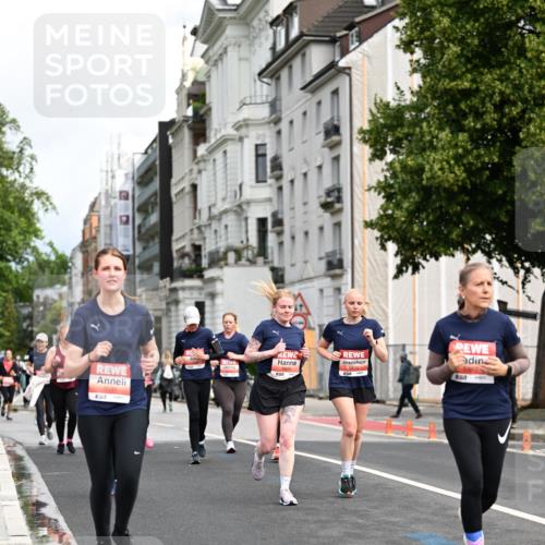 14.06.2026 - REWE Women's Run Dr. Thomas Lammeyer http://msf.ph/oto/9782828 14.06.2026 10:51:50 Laufen 577, 7, 867 meine-sportfotos.de