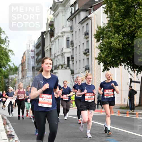 14.06.2026 - REWE Women's Run Dr. Thomas Lammeyer http://msf.ph/oto/9782841 14.06.2026 10:51:51 Laufen 6631, 5633 meine-sportfotos.de