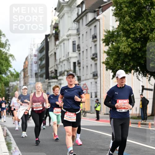 14.06.2026 - REWE Women's Run Dr. Thomas Lammeyer http://msf.ph/oto/9782882 14.06.2026 10:51:54 Laufen 5238 meine-sportfotos.de