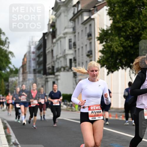 14.06.2026 - REWE Women's Run Dr. Thomas Lammeyer http://msf.ph/oto/9782960 14.06.2026 10:52:00 Laufen 6046 meine-sportfotos.de