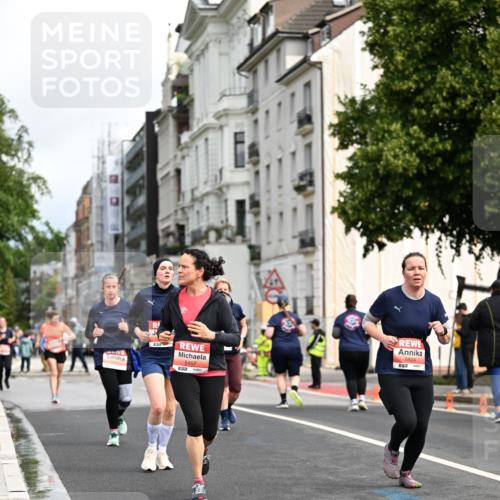 14.06.2026 - REWE Women's Run Dr. Thomas Lammeyer http://msf.ph/oto/9782992 14.06.2026 10:52:03 Laufen 5457, 5524 meine-sportfotos.de