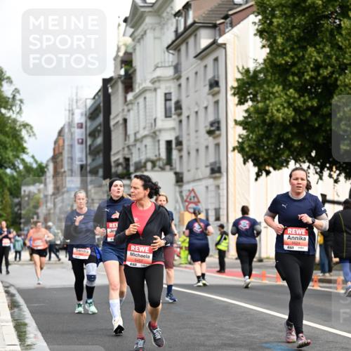 14.06.2026 - REWE Women's Run Dr. Thomas Lammeyer http://msf.ph/oto/9782994 14.06.2026 10:52:03 Laufen 5457, 5524, 57 meine-sportfotos.de