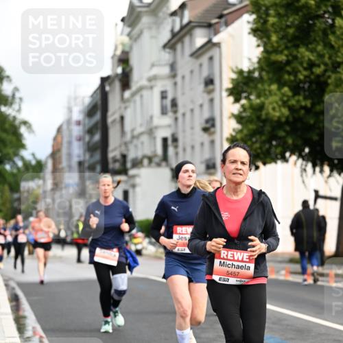 14.06.2026 - REWE Women's Run Dr. Thomas Lammeyer http://msf.ph/oto/9783014 14.06.2026 10:52:05 Laufen 57, 5457 meine-sportfotos.de