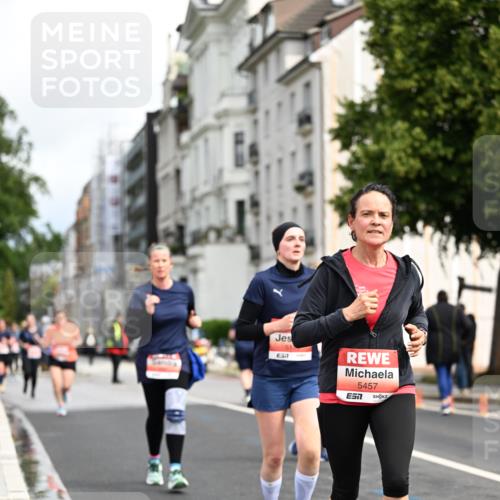 14.06.2026 - REWE Women's Run Dr. Thomas Lammeyer http://msf.ph/oto/9783016 14.06.2026 10:52:05 Laufen 5457, 7 meine-sportfotos.de