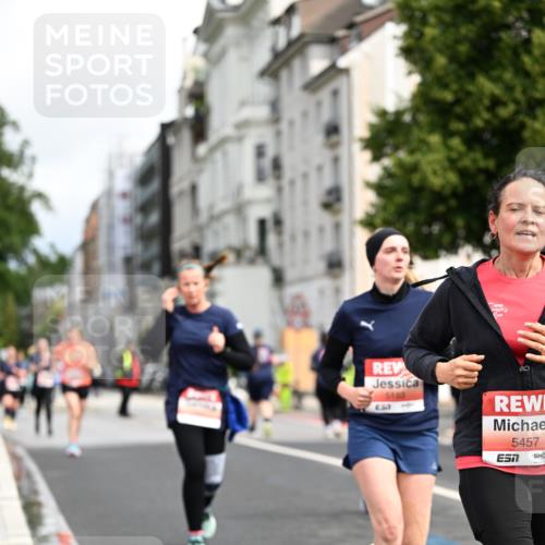 14.06.2026 - REWE Women's Run Dr. Thomas Lammeyer http://msf.ph/oto/9783024 14.06.2026 10:52:05 Laufen 5183, 5457, 435 meine-sportfotos.de
