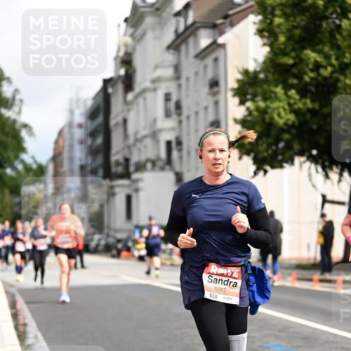14.06.2026 - REWE Women's Run Dr. Thomas Lammeyer http://msf.ph/oto/9783045 14.06.2026 10:52:07 Laufen 5687, 7 meine-sportfotos.de