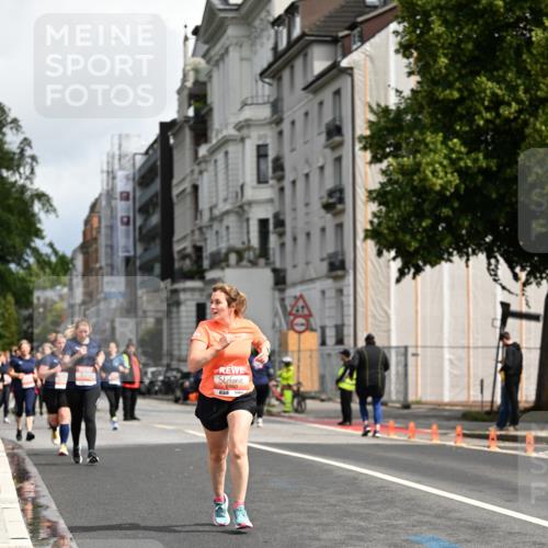 14.06.2026 - REWE Women's Run Dr. Thomas Lammeyer http://msf.ph/oto/9783086 14.06.2026 10:52:09 Laufen 6050 meine-sportfotos.de