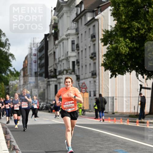 14.06.2026 - REWE Women's Run Dr. Thomas Lammeyer http://msf.ph/oto/9783094 14.06.2026 10:52:10 Laufen 6050, 57 meine-sportfotos.de