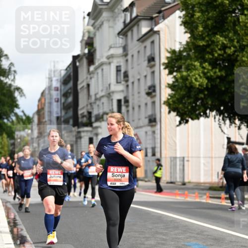 14.06.2026 - REWE Women's Run Dr. Thomas Lammeyer http://msf.ph/oto/9783157 14.06.2026 10:52:14 Laufen 6000, 7 meine-sportfotos.de