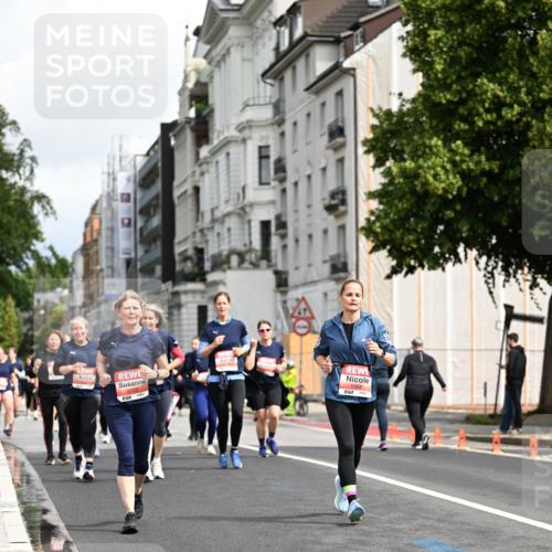 14.06.2026 - REWE Women's Run Dr. Thomas Lammeyer http://msf.ph/oto/9783203 14.06.2026 10:52:17 Laufen 7 meine-sportfotos.de