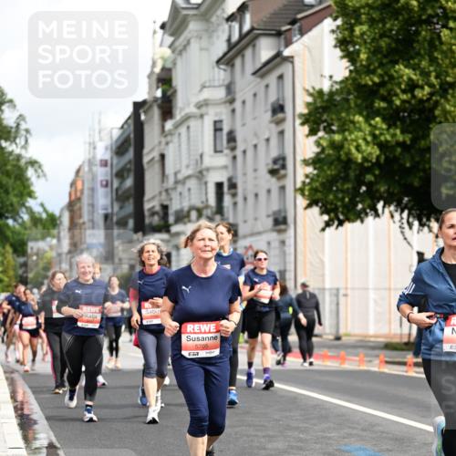 14.06.2026 - REWE Women's Run Dr. Thomas Lammeyer http://msf.ph/oto/9783224 14.06.2026 10:52:19 Laufen 5705, 7 meine-sportfotos.de